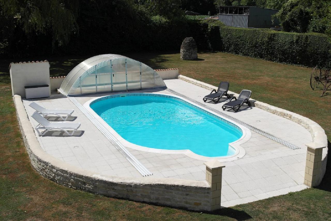 Gites Les Grandes Ecures Mons  Exterior foto
